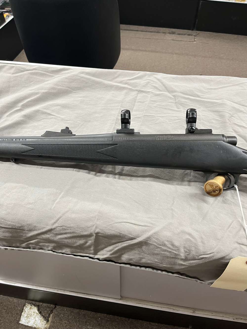 Remington 700 ADL Synthetic 270 Win with open sights Non Key Lock Bolt-img-5