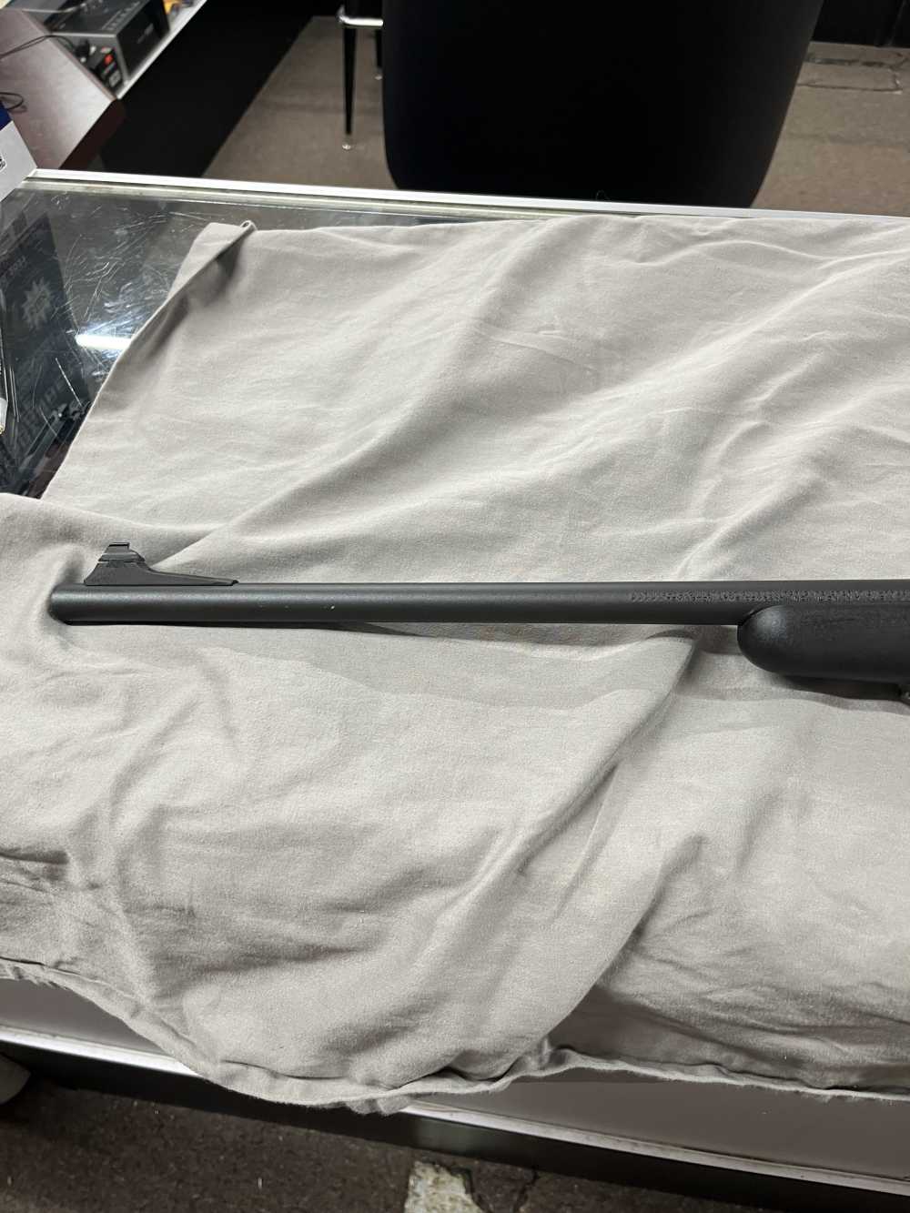 Remington 700 ADL Synthetic 270 Win with open sights Non Key Lock Bolt-img-6
