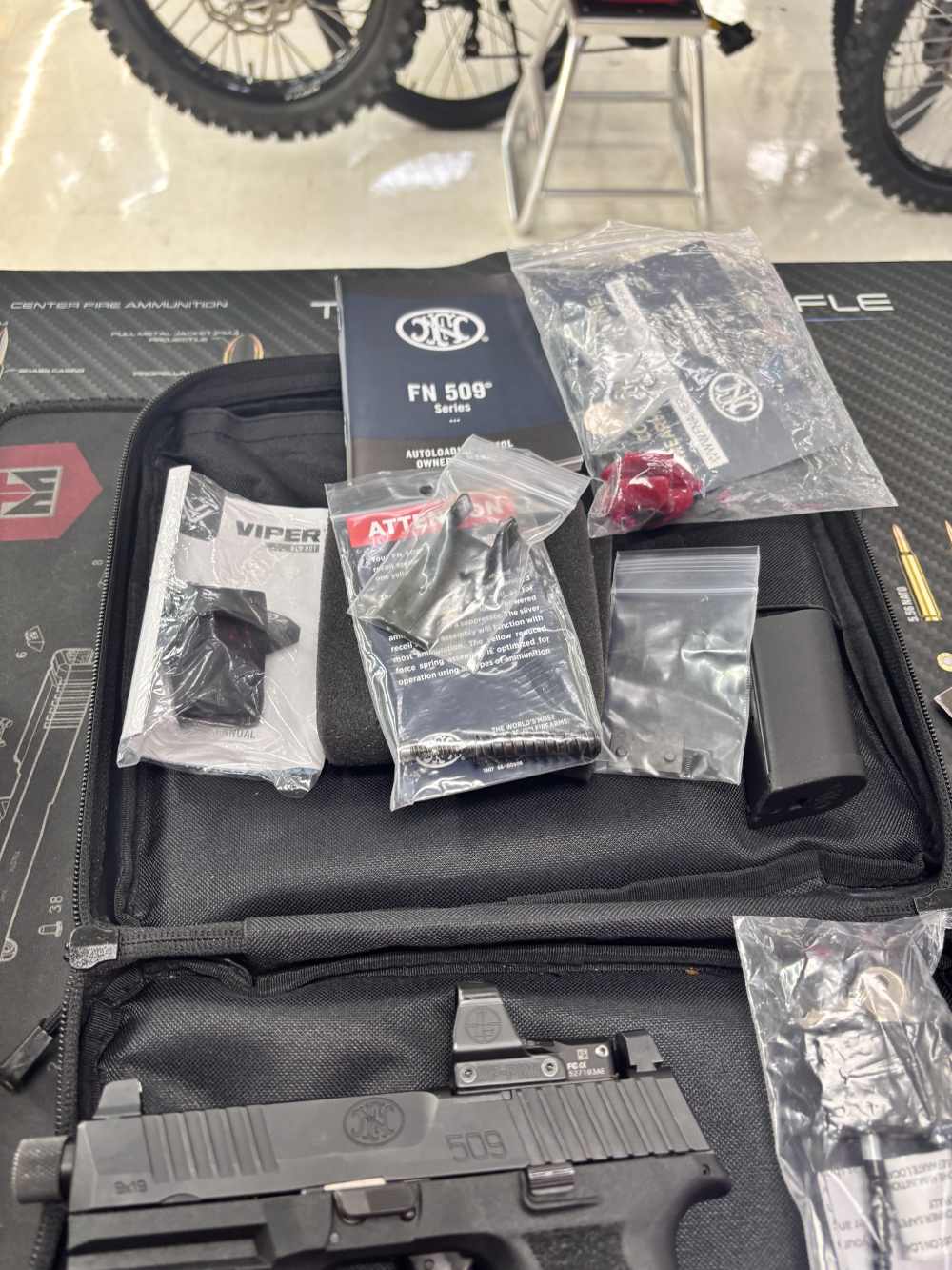 FNH 509 tactical 9mm 4.5” threaded barrel w/bag two mags and Leupold dp350-img-2