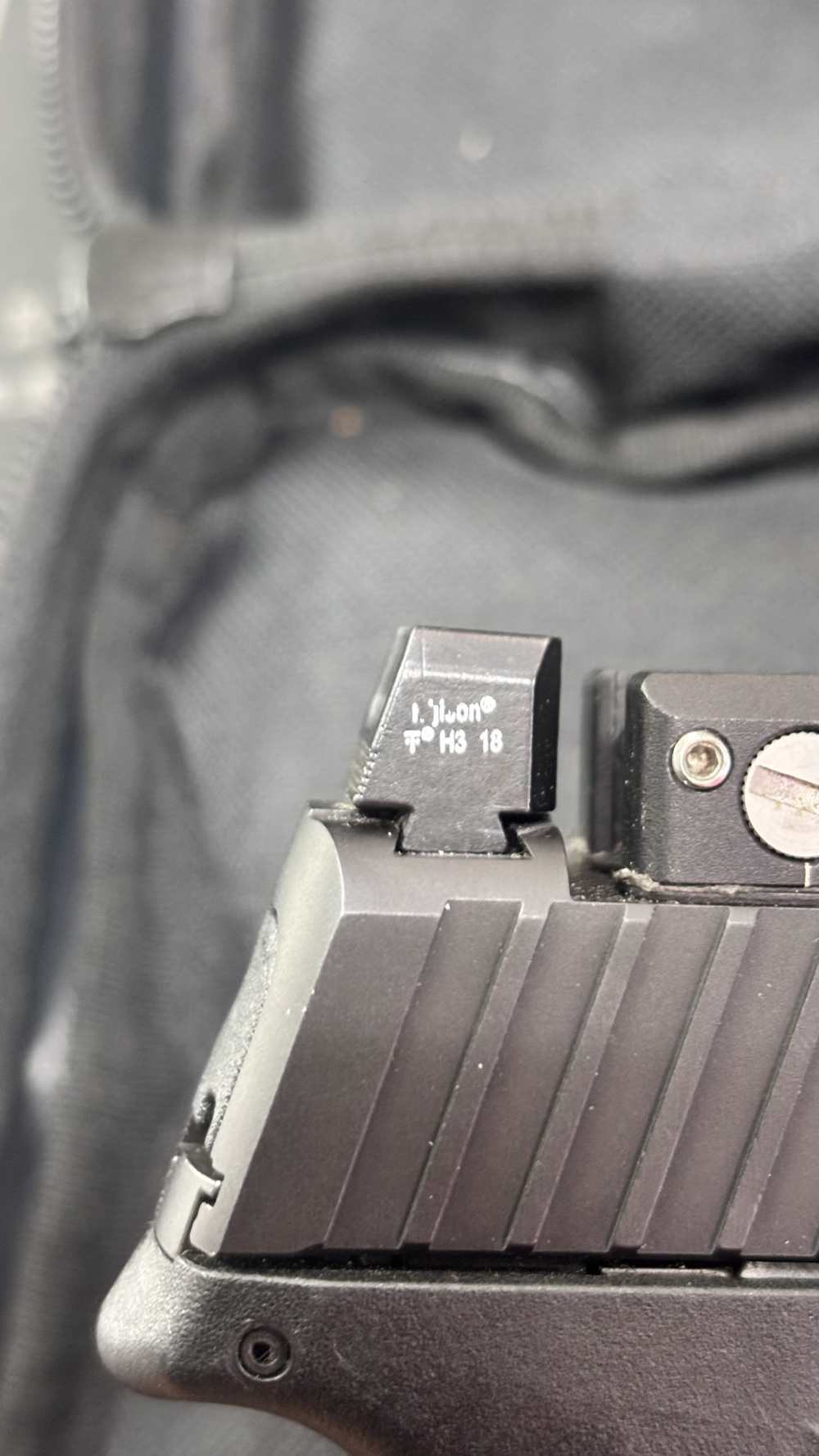 FNH 509 tactical 9mm 4.5” threaded barrel w/bag two mags and Leupold dp350-img-29