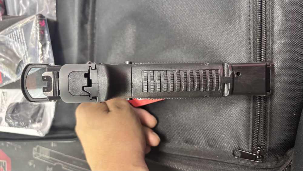 FNH 509 tactical 9mm 4.5” threaded barrel w/bag two mags and Leupold dp350-img-12