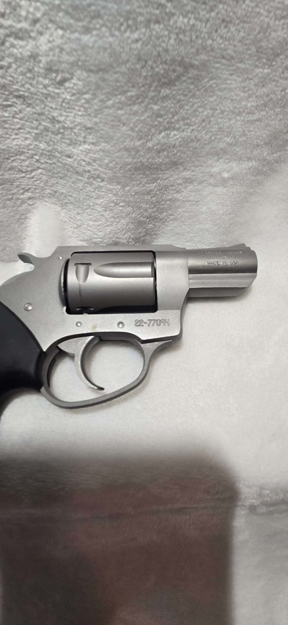 CHARTER ARMS UNDERCOVER - 38 SPECIAL SNUB NOSE REVOLVER-img-9