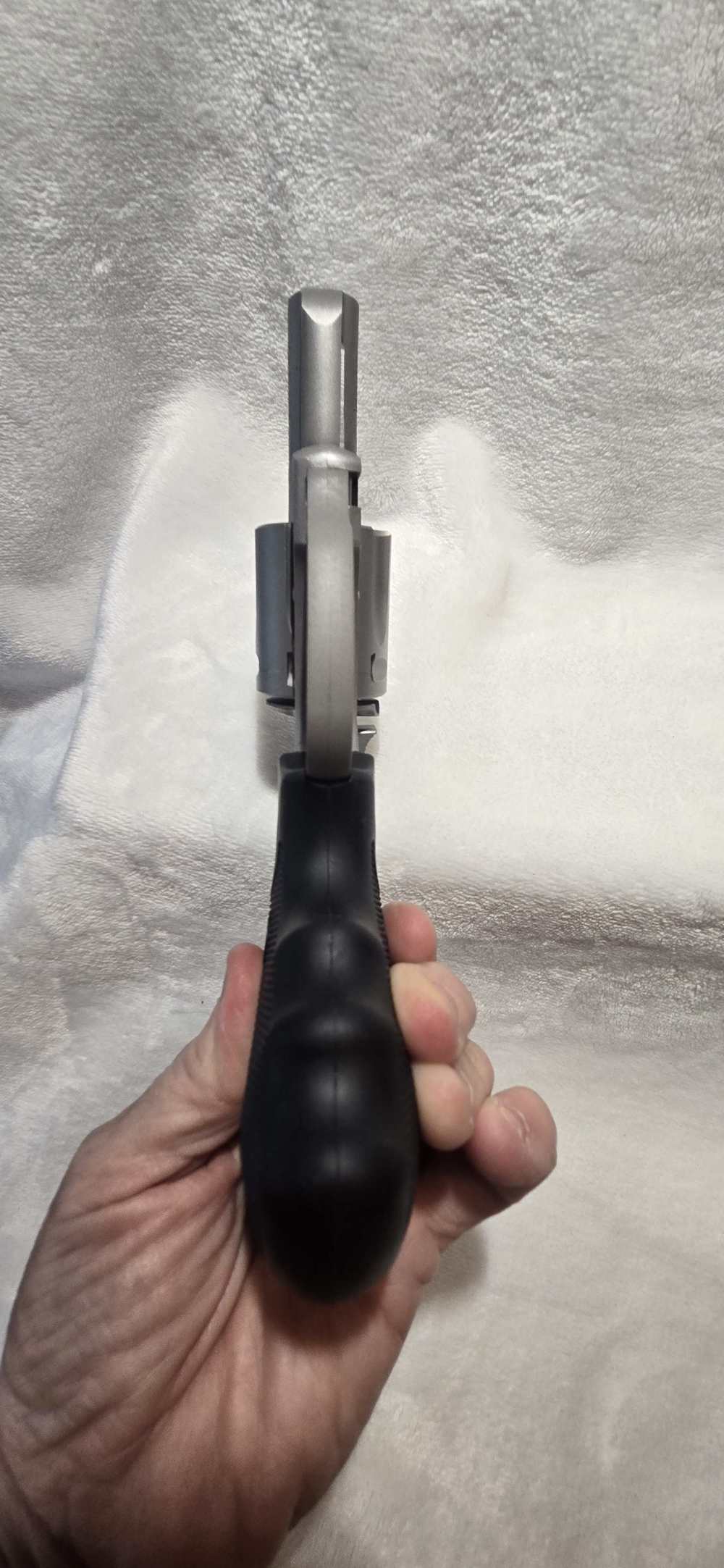 CHARTER ARMS UNDERCOVER - 38 SPECIAL SNUB NOSE REVOLVER-img-3