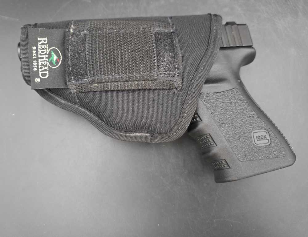 Glock 23 Gen 3 40S&W 4 Mags, Extra Spring, 3 Holsters-img-3
