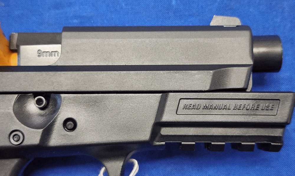 BRAND NEW IN BOX SIG SAUER SP2022 9MM 3.9" DA/SA, TRITIUM SIGHTS-img-7