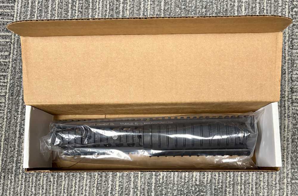 (KAC)  Knights Armament SR-16 / SR-15 URX II Rifle Rare - NEW-img-3