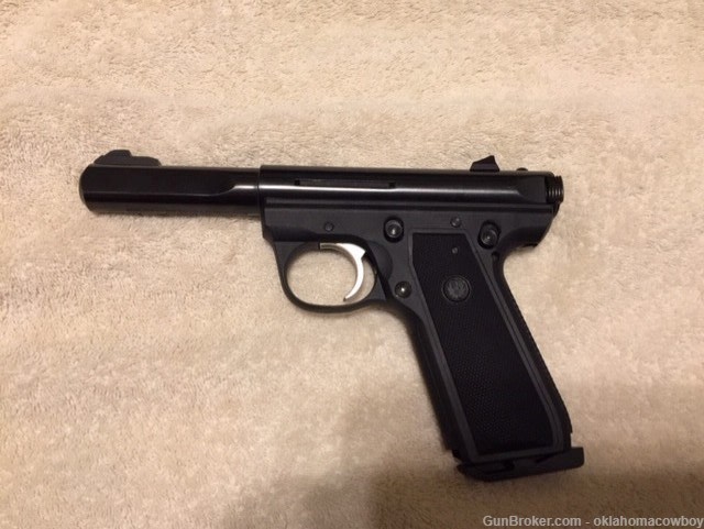 Ruger MKIII 22/45 .22LR 4" Slabside Target Barrel Pistol Like NEW-img-0