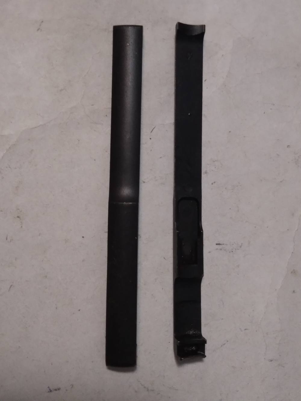Post 64 winchester model 70 firing pin retainer and 2 extractors -img-3