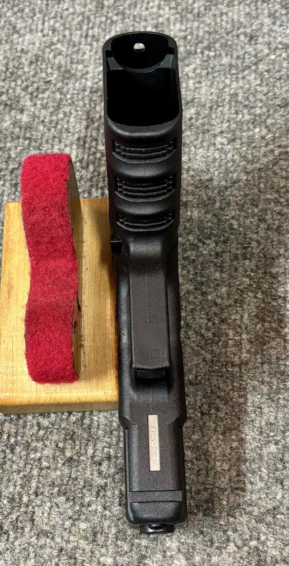 Glock 23 G23 40 S&W mint low miles night sights two mags case-img-10