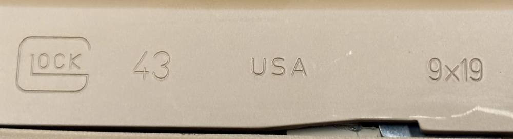 Glock 43 G43 9mm FDE unfired with 3 mags, case and accessories -img-15