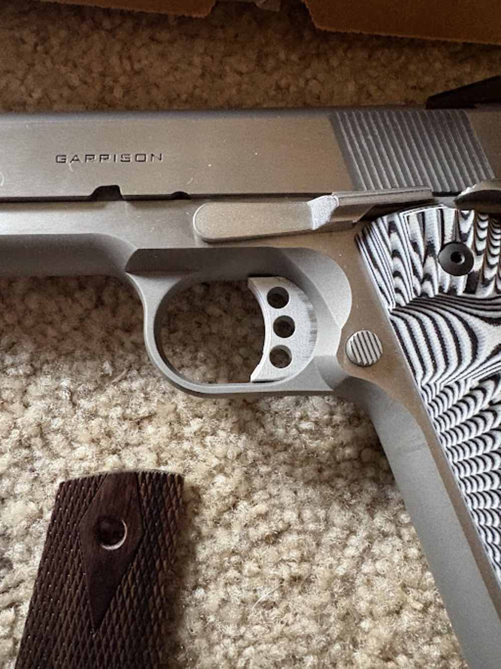 Springfield ss 9mm 1911 Garrison /extras-img-2
