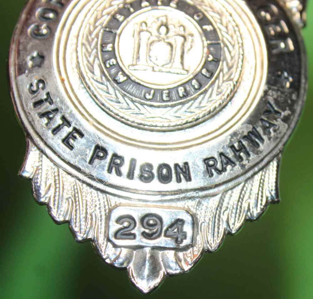 Obsolete State PRISON RAHWAY NEW JERSEY Corrections Officer Law Badge #78-img-3