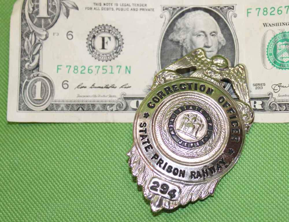 Obsolete State PRISON RAHWAY NEW JERSEY Corrections Officer Law Badge #78-img-6