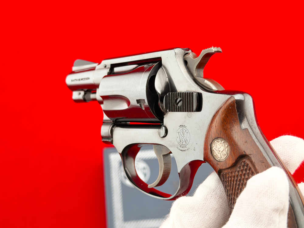1958 Smith & Wesson Model 36 Chiefs Special 1.87" Blued .38 Spl w/ Box-img-17