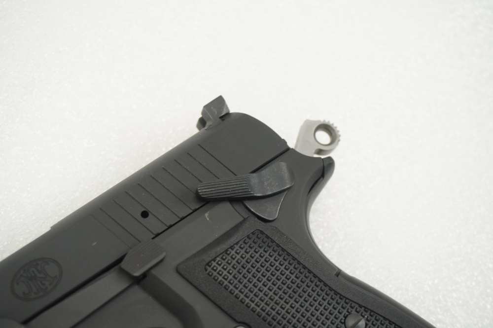 FNH High Power 9mm 4.75" Semi-Auto Pistol w/ 2 Magazines, Grips, Case-img-4