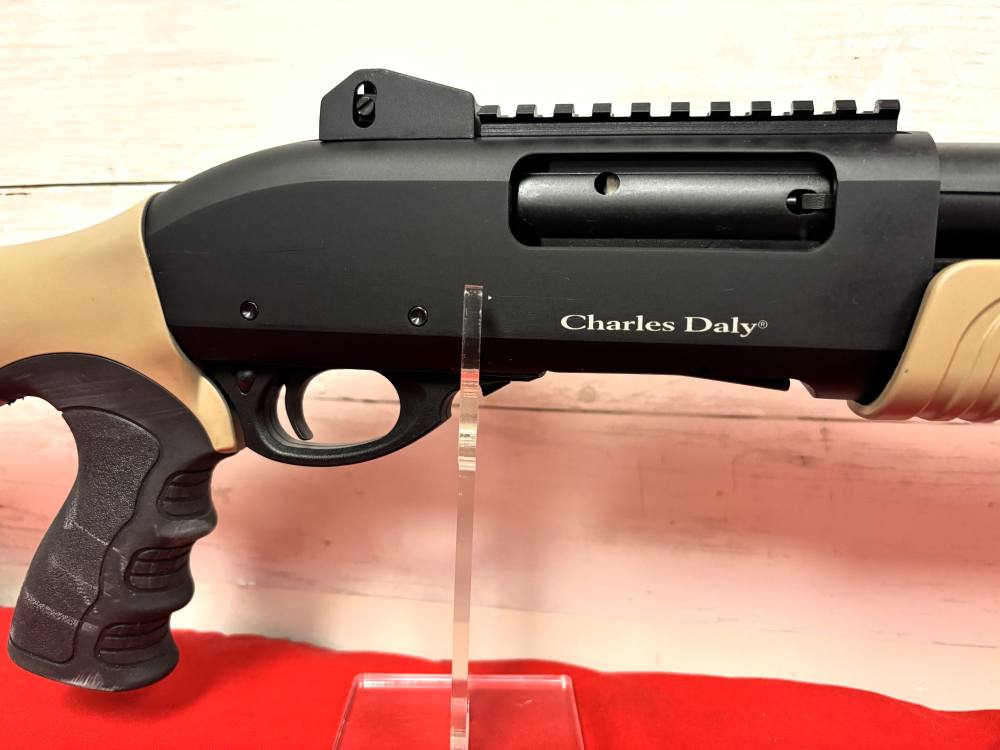 Factory New Charles Daly 301 Tactical 12 Ga Shotgun No Reserve!-img-1