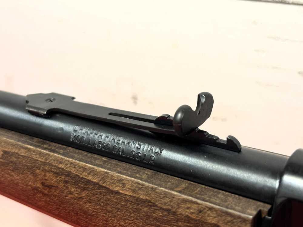 Factory New Chiappa LA322 Carbine Standard Take Down 22LR No Reserve!-img-3