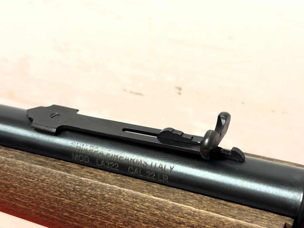 Factory New Chiappa LA322 Carbine Take Down 22LR No Reserve!-img-3