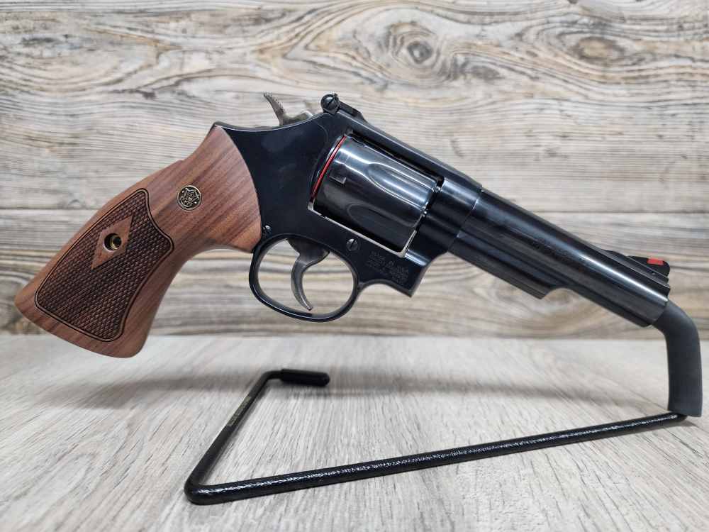 Smith & Wesson 19 Classic S&W 357Mag 14046-img-4