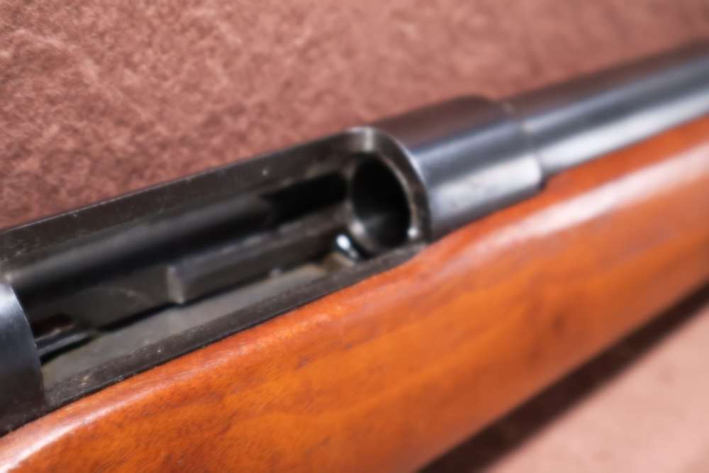 OF Mossberg & Sons 185D 20 Ga 2 3/4" Bolt 26" BRL 1 x Mag VG Bore C&R-img-7