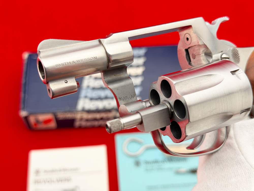 SUPER RARE 1984 Smith & Wesson Model 60 John Jovino Square Butt .38 spl-img-31
