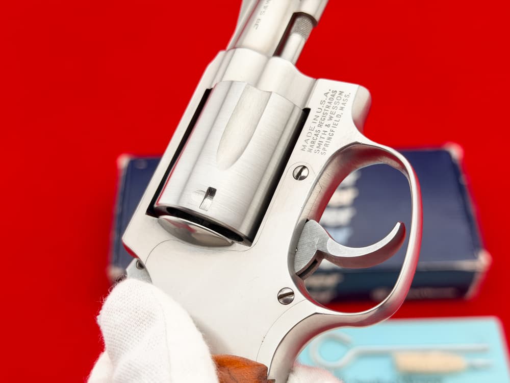 SUPER RARE 1984 Smith & Wesson Model 60 John Jovino Square Butt .38 spl-img-24
