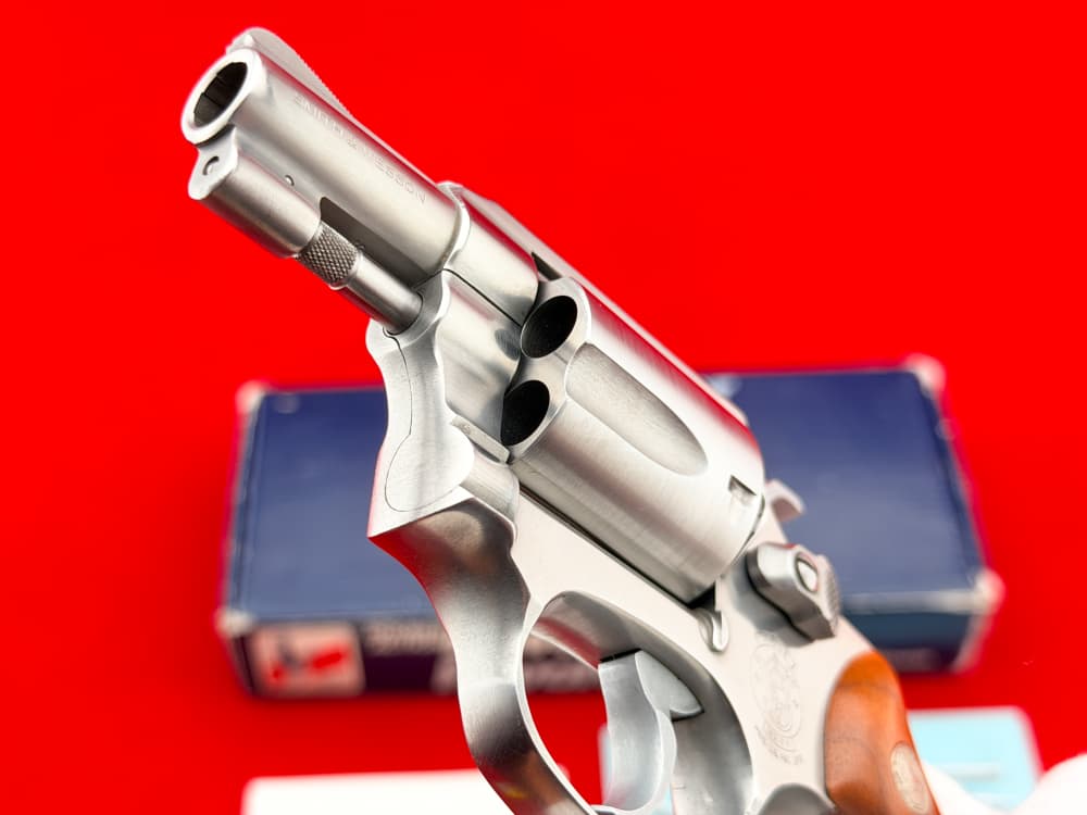 SUPER RARE 1984 Smith & Wesson Model 60 John Jovino Square Butt .38 spl-img-25