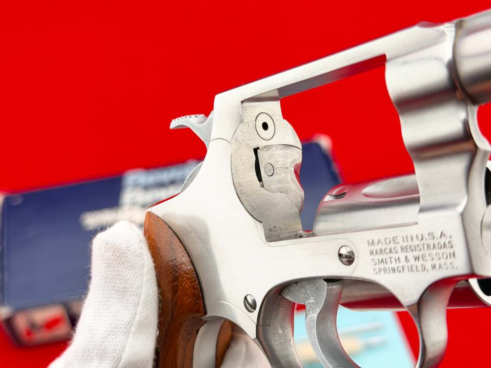 SUPER RARE 1984 Smith & Wesson Model 60 John Jovino Square Butt .38 spl-img-30
