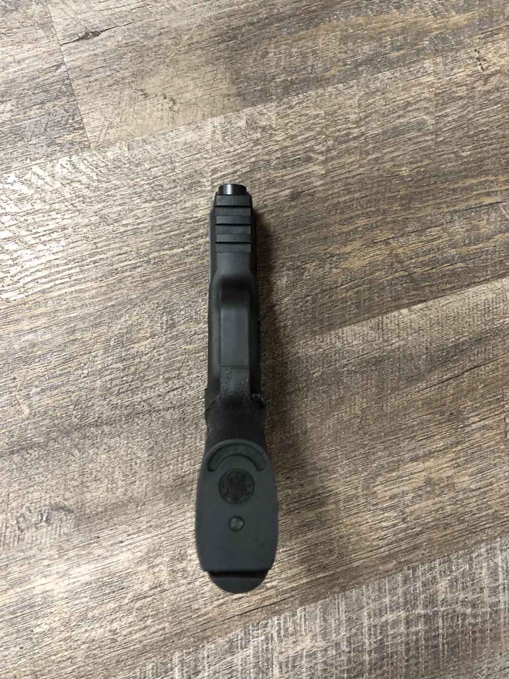Smith & Wesson S&W M&P40 4.25" Semi Auto 15 Round Mag Full Size Fiber Sight-img-12