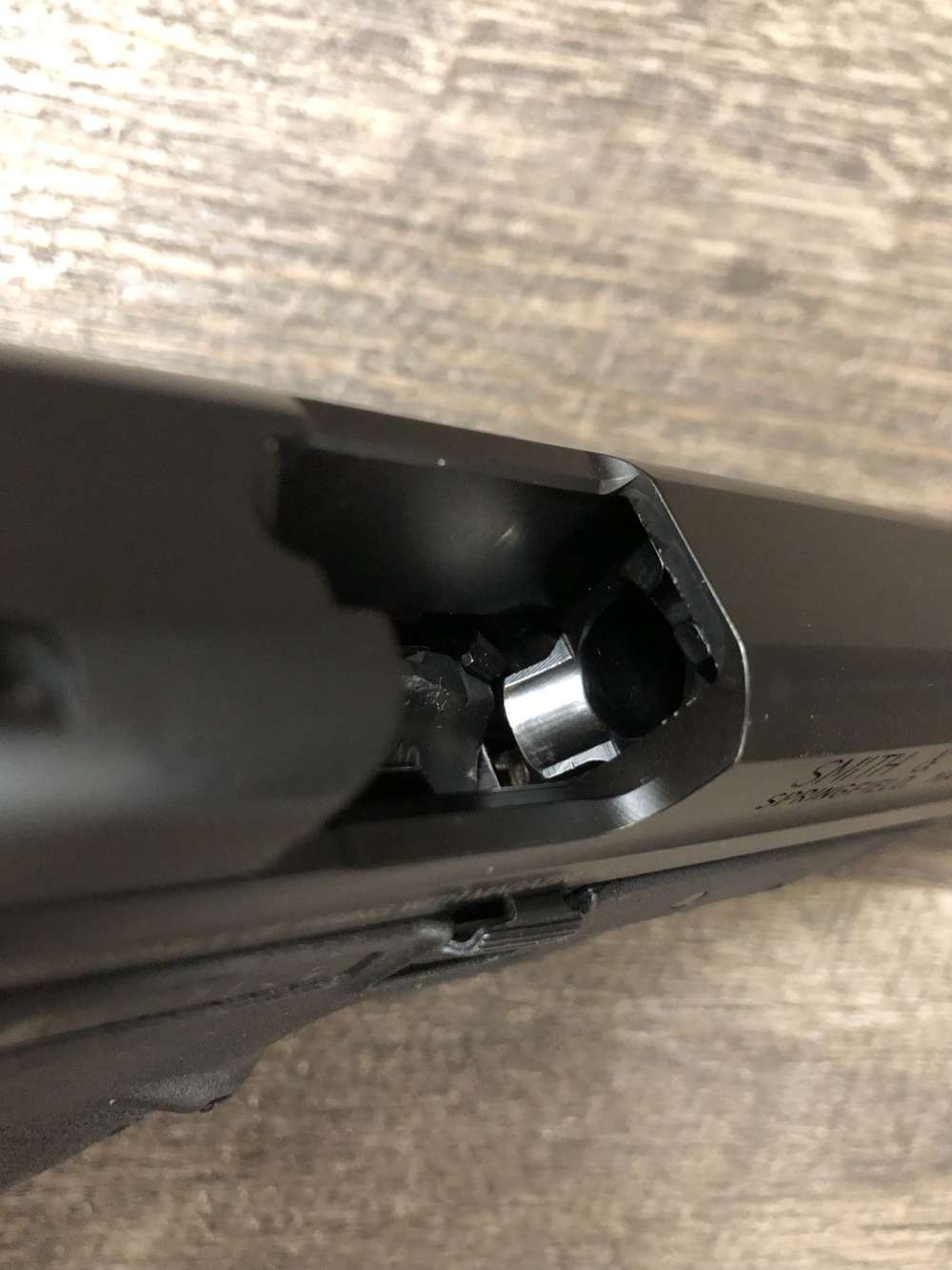 Smith & Wesson S&W M&P40 4.25" Semi Auto 15 Round Mag Full Size Fiber Sight-img-16