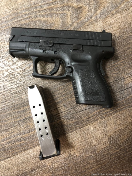 Springfield Armory XD-9 9mm Sub Compact Pistol w One Mag Hard Case EXTRAS!-img-3