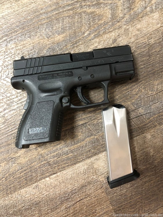 Springfield Armory XD-9 9mm Sub Compact Pistol w One Mag Hard Case EXTRAS!-img-2