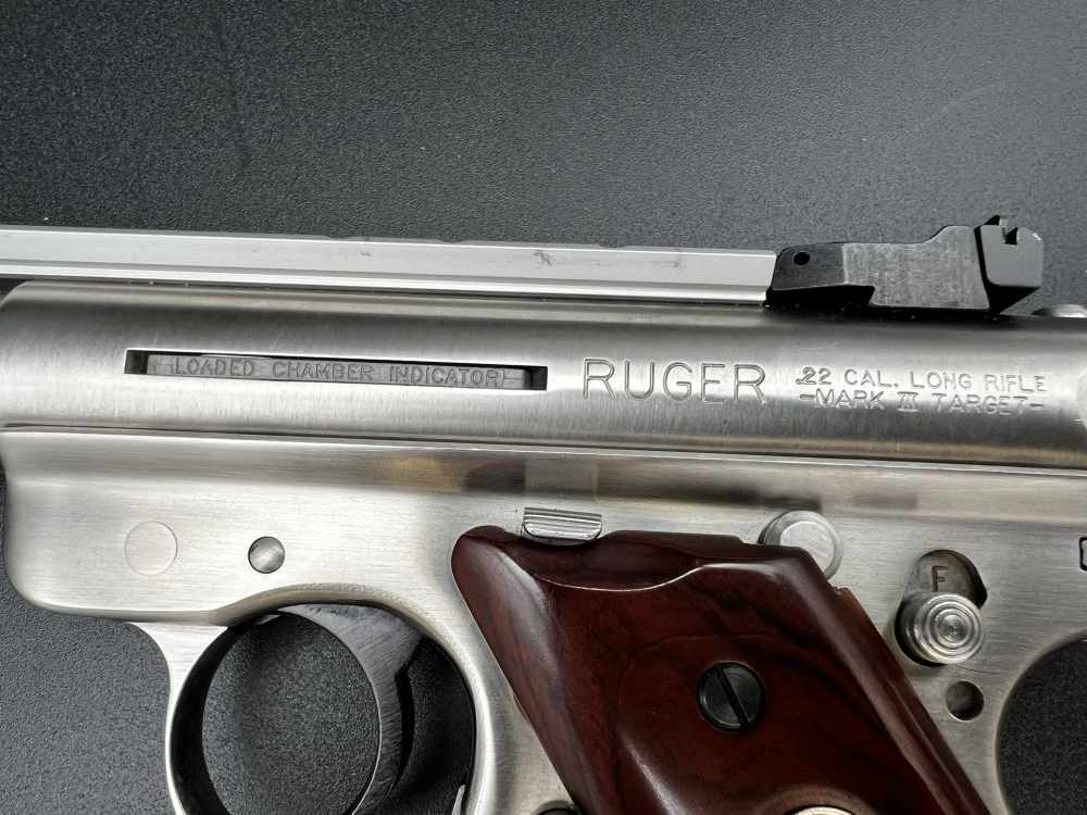 Ruger Mark III Hunter .22 LR – Stainless 6.88" Fluted Barrel Excellent Cond-img-16