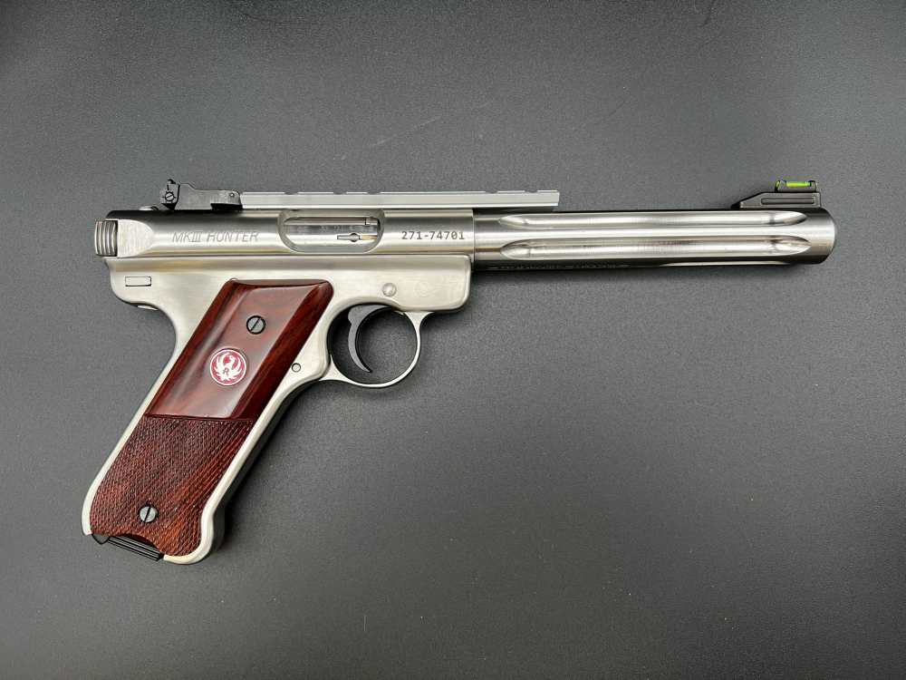 Ruger Mark III Hunter .22 LR – Stainless 6.88" Fluted Barrel Excellent Cond-img-4