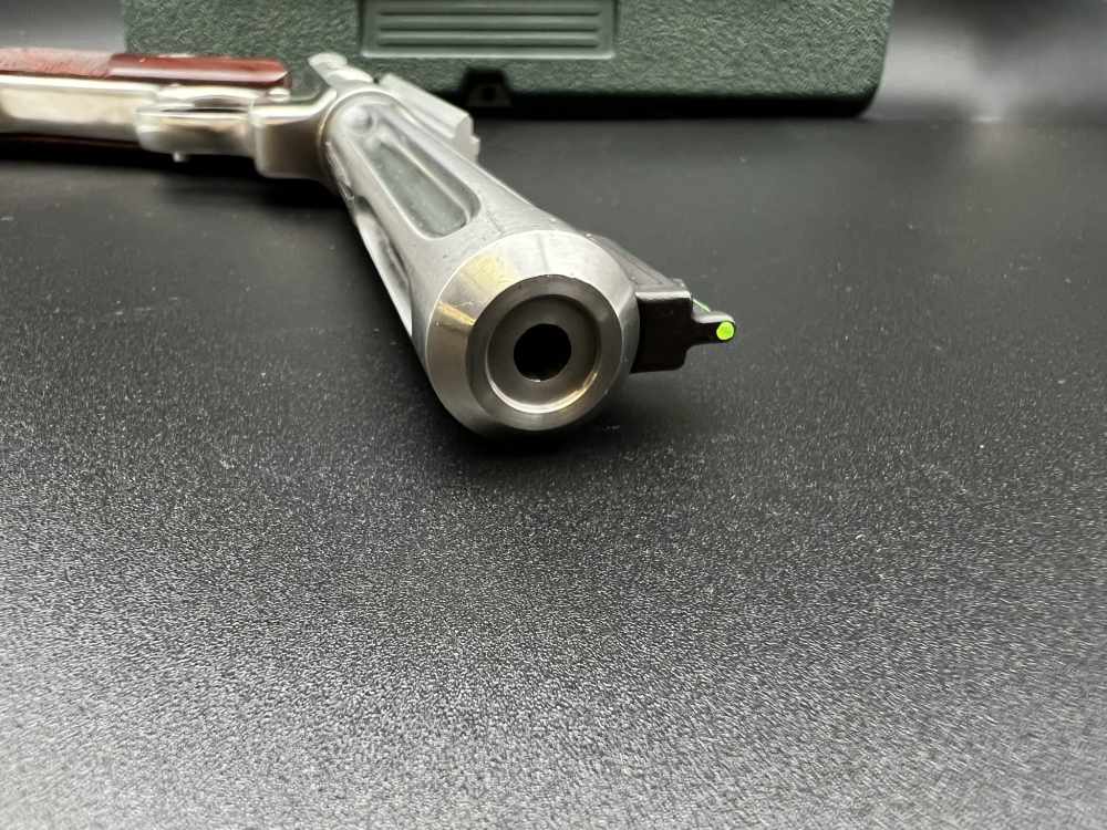 Ruger Mark III Hunter .22 LR – Stainless 6.88" Fluted Barrel Excellent Cond-img-13