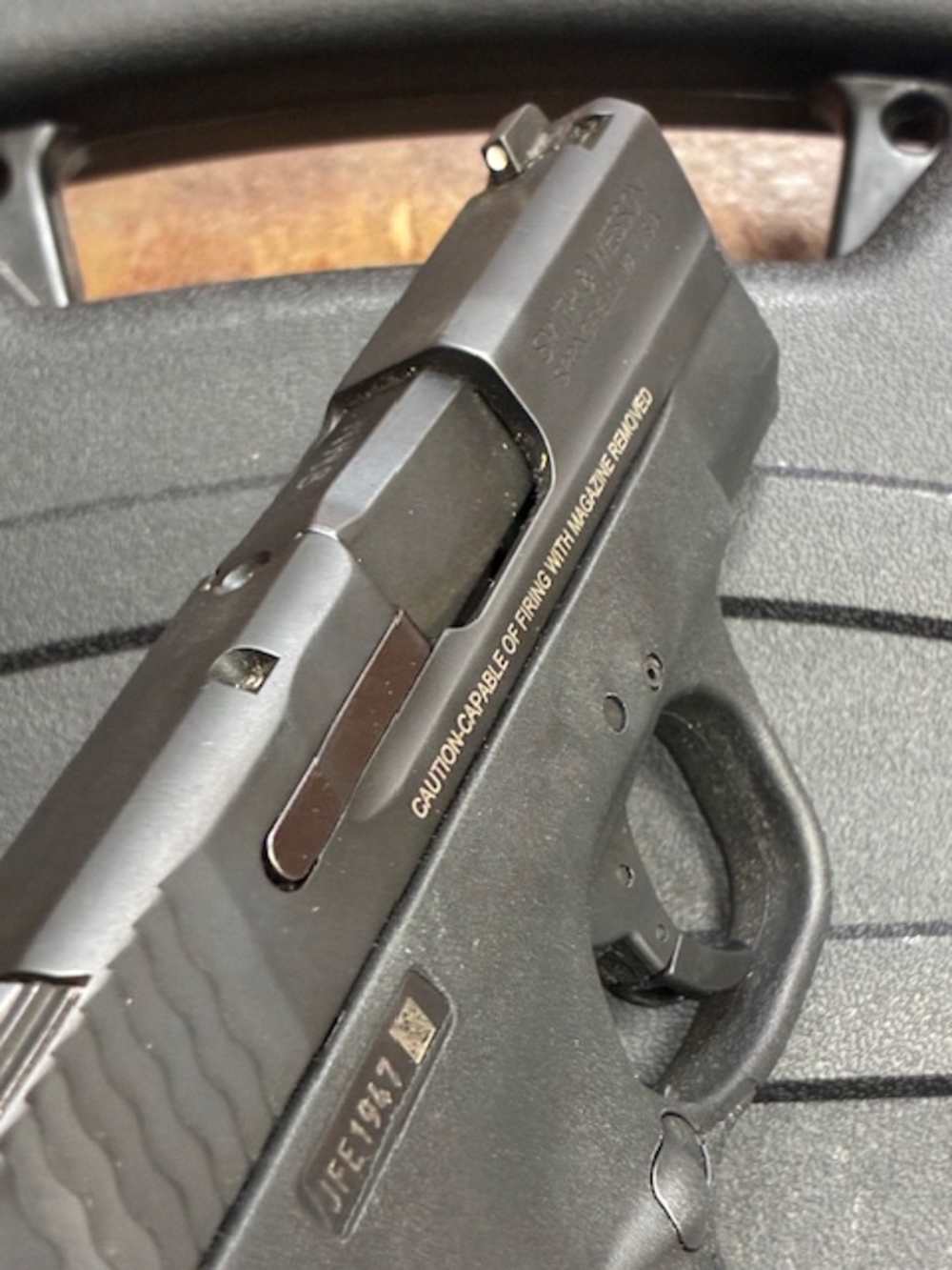SMITH & WESSON M&P9 SEMI AUTO 9MM-img-3