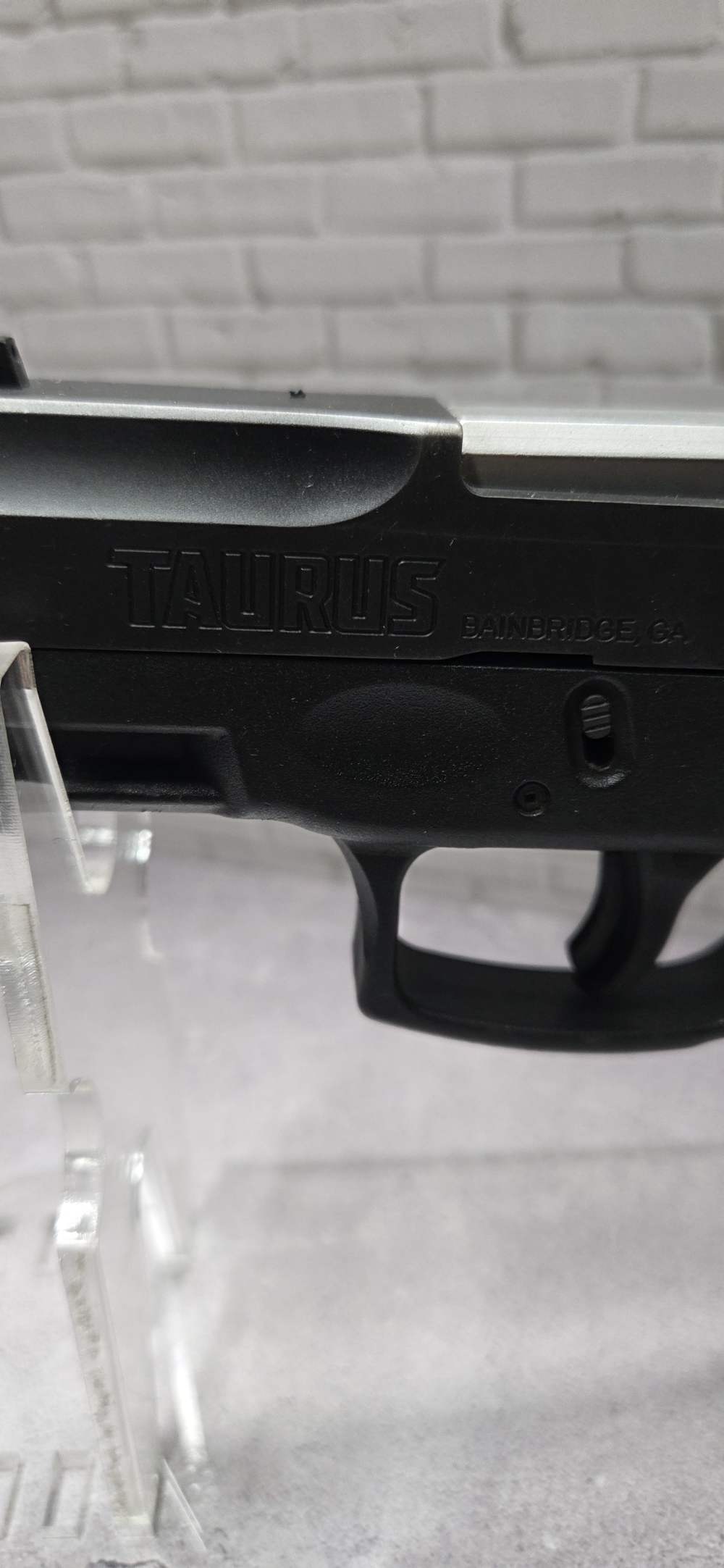 Taurus G2c - .40cal S&W - 10-round Magazine - 3.2 inch Barrel-img-1