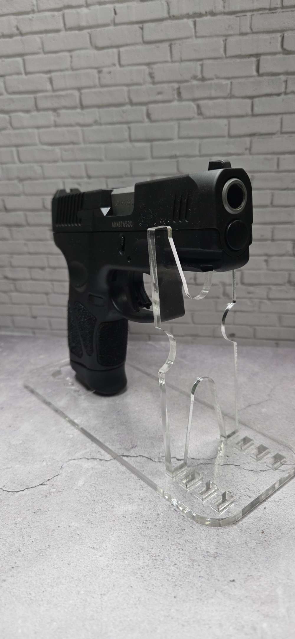 Taurus G3c - 9mm Luger with 12-round Magazine - Very Nice Gun-img-2
