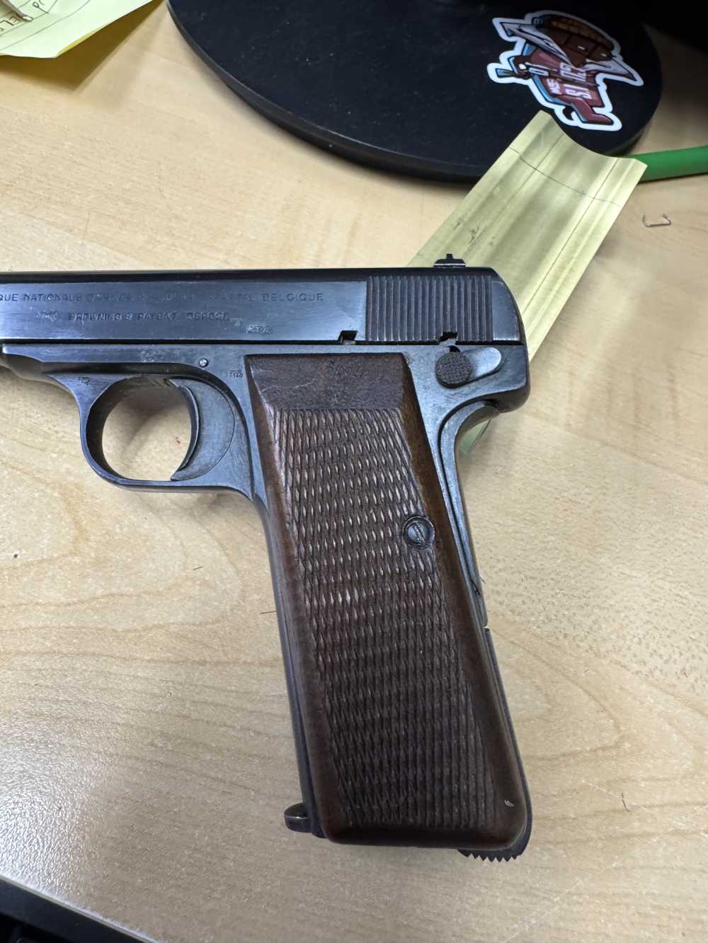 Fabrique National Darmes DE Guerre 1922 .32 acp with Certificate-img-5