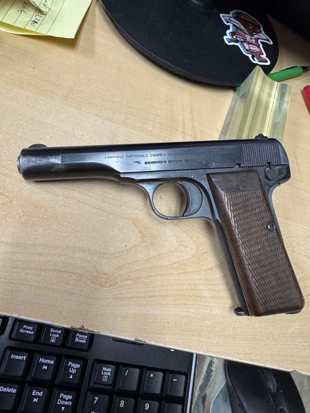 Fabrique National Darmes DE Guerre 1922 .32 acp with Certificate-img-0
