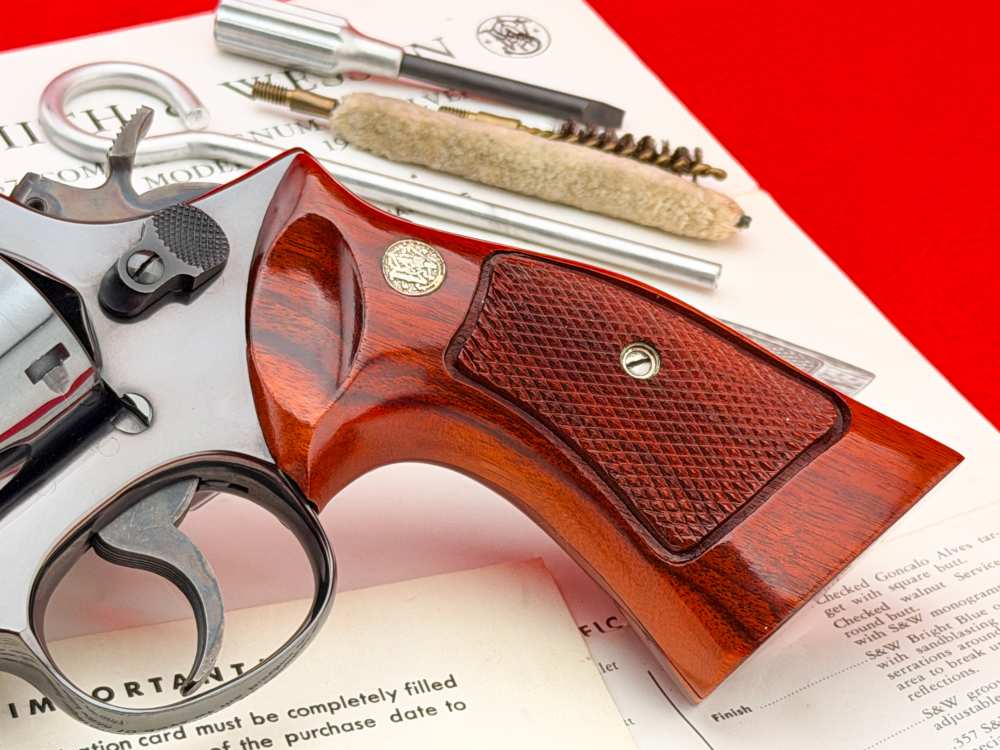 1971 Smith & Wesson Model 19-3 Combat Magnum 4" Blued .357 Magnum w/ Box-img-8
