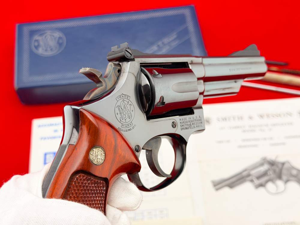 1971 Smith & Wesson Model 19-3 Combat Magnum 4" Blued .357 Magnum w/ Box-img-17