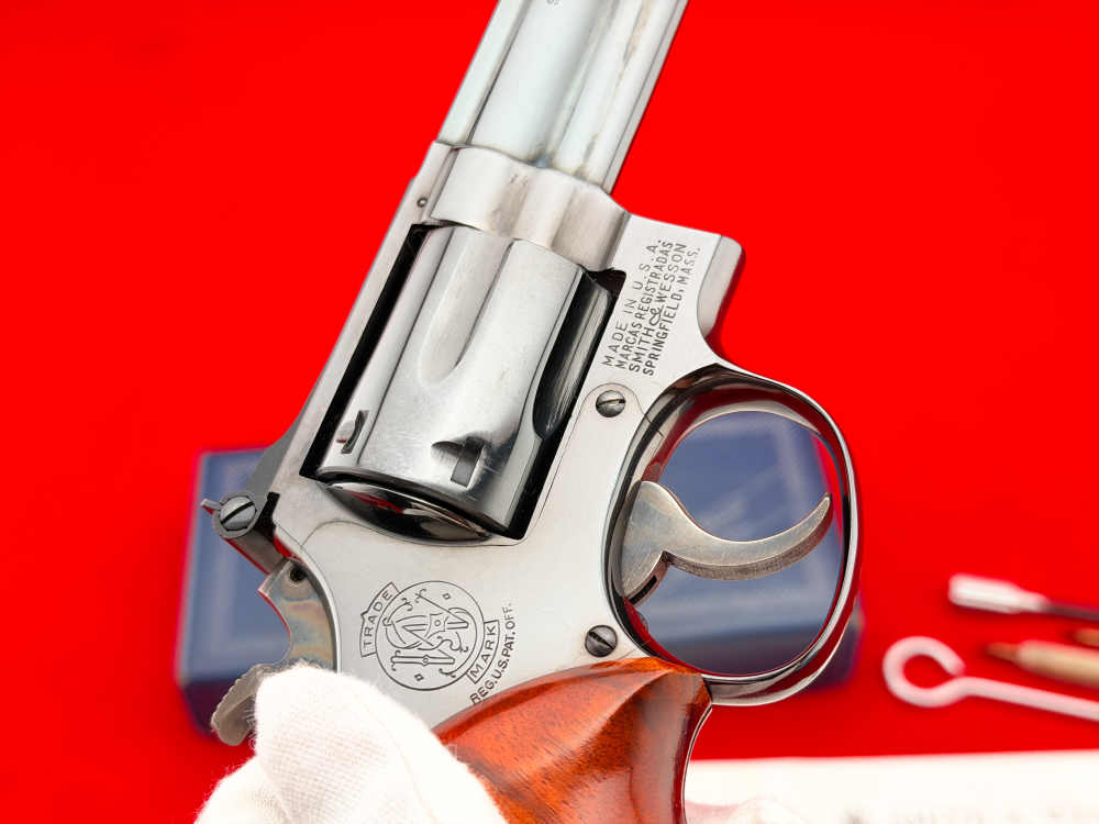 1971 Smith & Wesson Model 19-3 Combat Magnum 4" Blued .357 Magnum w/ Box-img-25