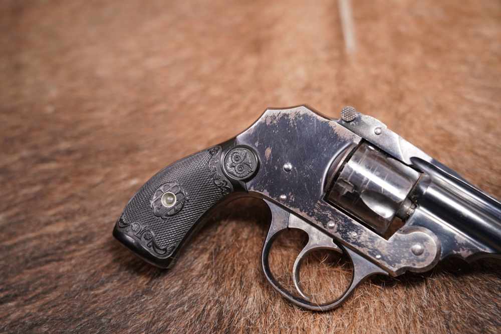 Iver Johnson Safety Automatic Hammerless .32 S&W Revolver Ca 1915 C&R-img-11
