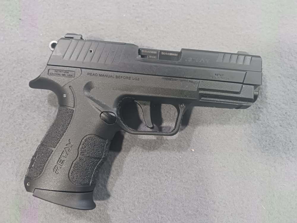FACTORY DEMO RETAY RX22 .22 LR 2-10RD MAGS SEMI AUTO PISTOL USED-img-4