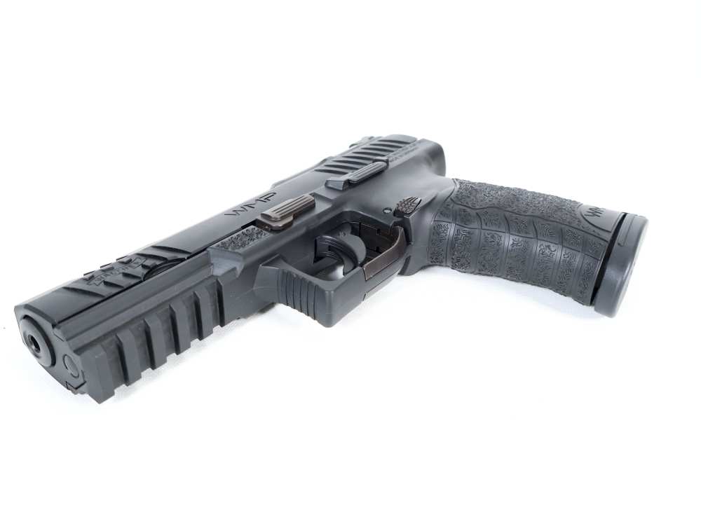 Walther Magnum Pistol, WMP, 4.5" .22 WMR 15+1 Semi-Auto Pistol 2-Mags LNIB-img-18