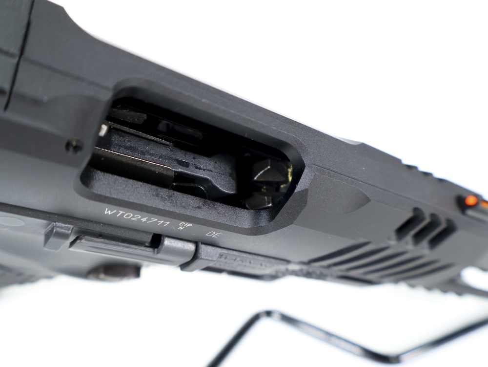 Walther Magnum Pistol, WMP, 4.5" .22 WMR 15+1 Semi-Auto Pistol 2-Mags LNIB-img-17