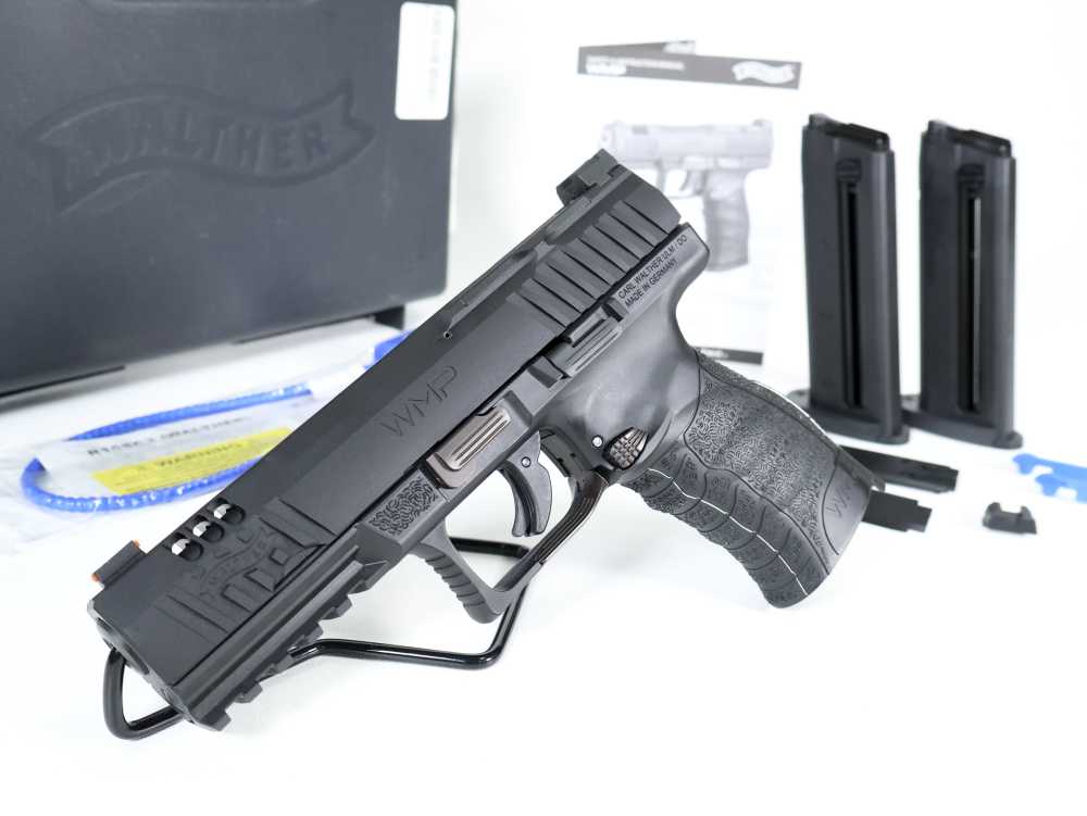 Walther Magnum Pistol, WMP, 4.5" .22 WMR 15+1 Semi-Auto Pistol 2-Mags LNIB-img-0