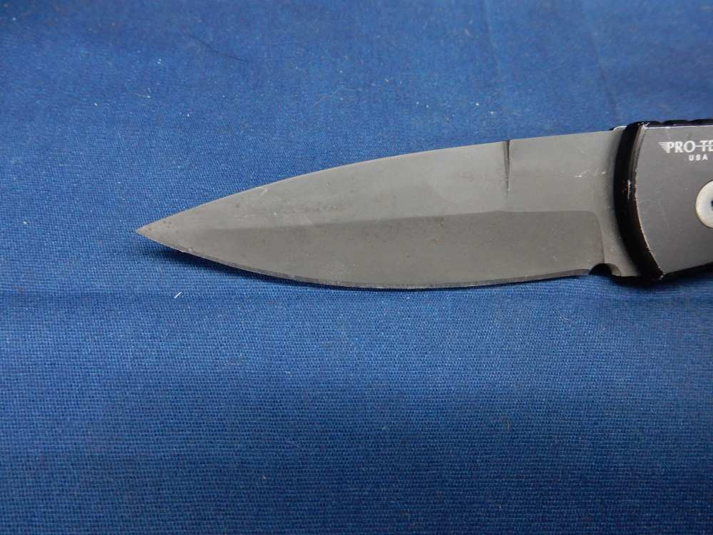Pro-Tech TR-2 Automatic Knife Skeletonized Black Aluminum Handle Sheath-img-8