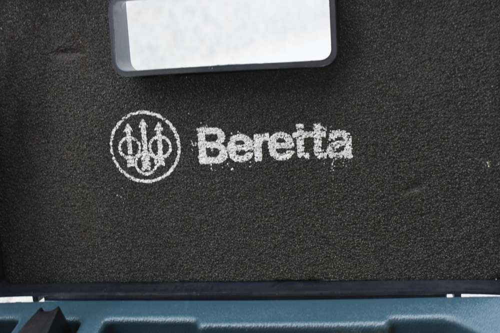 Beretta 84F Cheetah .380 ACP Excellent 2x13RD Mags Factory Case Wood Grips-img-10